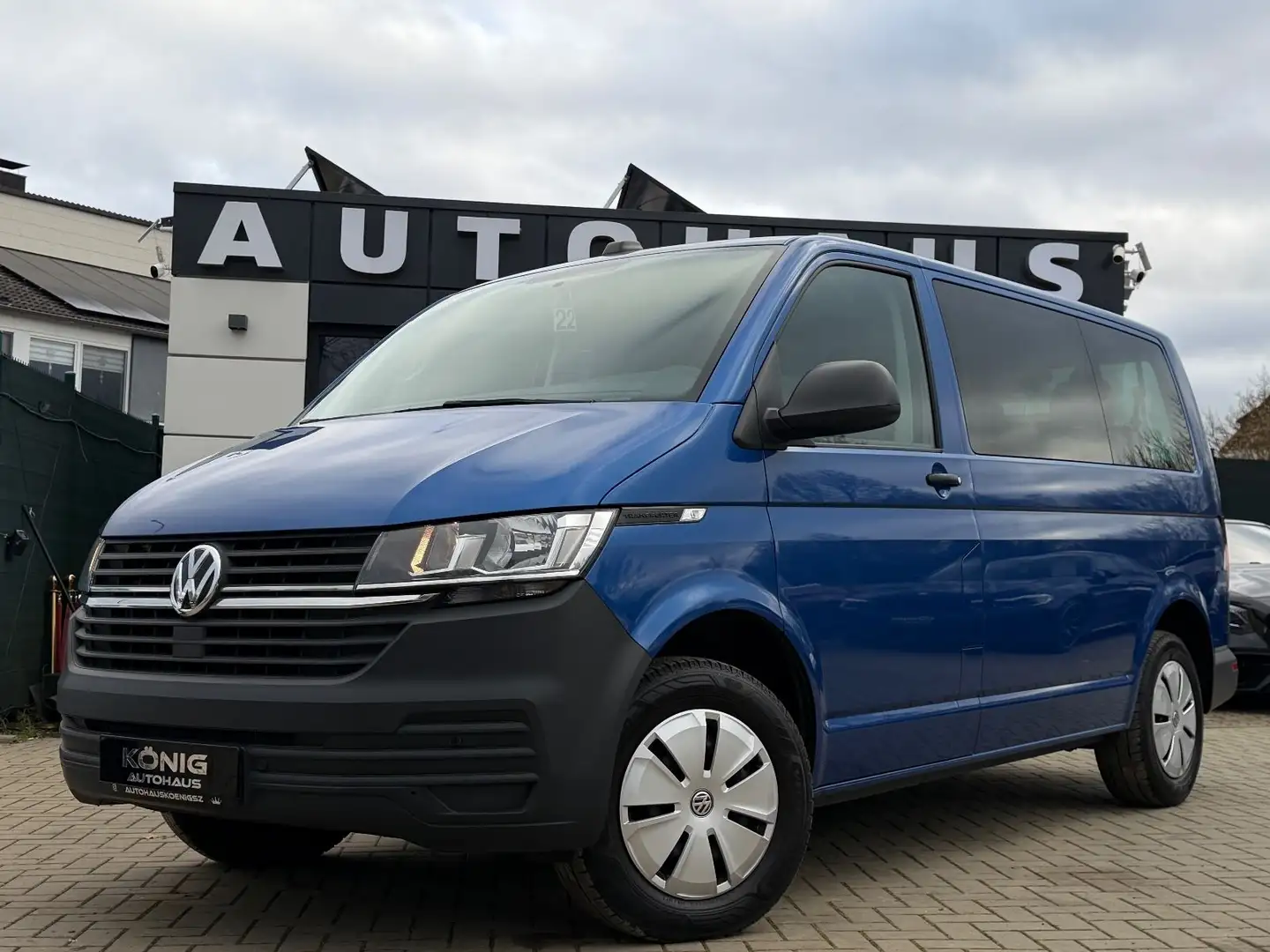 Volkswagen T6 Transporter *2.0 TDI*9-Sitzer*Schiebetür* Blau - 1