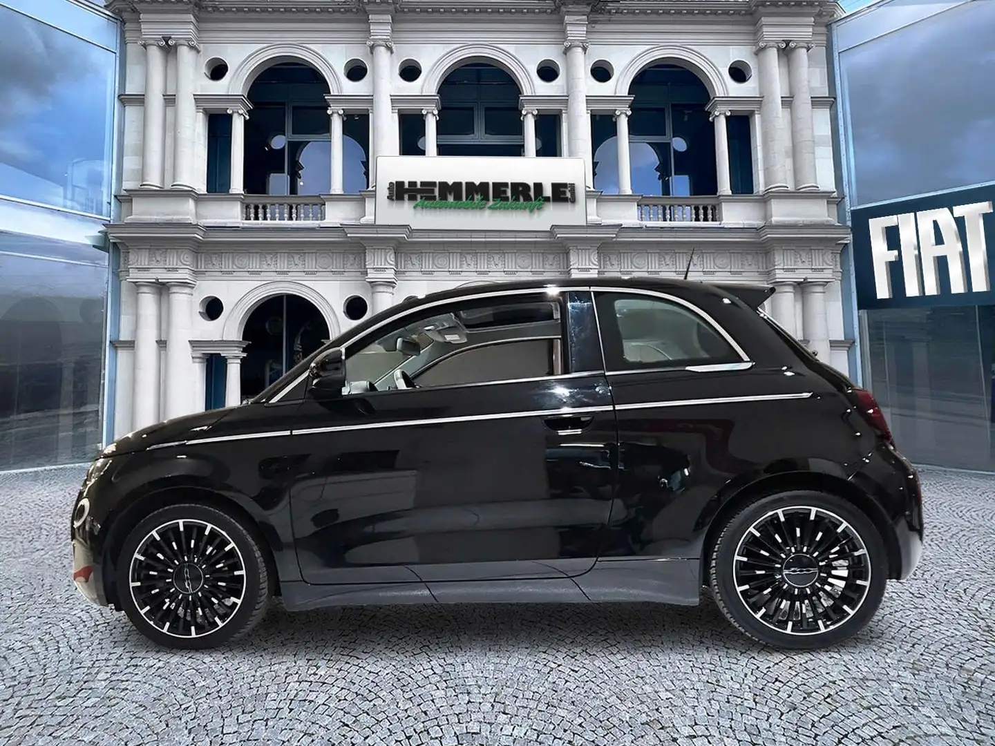 Fiat 500e La Prima*Allwetterreifen*TÜV*NAVI*SHZ*uvm.. Schwarz - 2