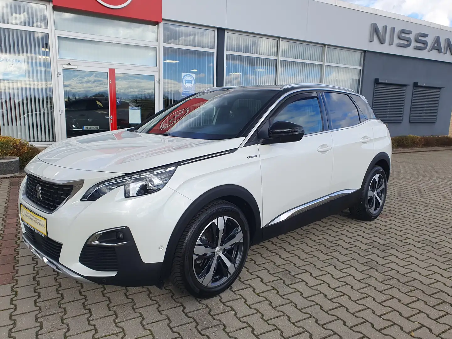 Peugeot 3008 3008 THP 165 GT-Line, Navi, AHK, LED, Pano, SHZ Weiß - 1