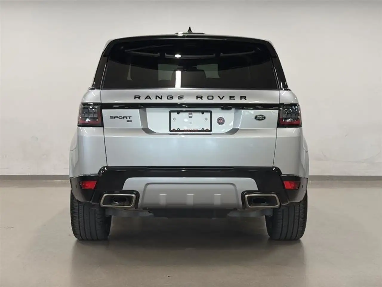 Land Rover Range Rover Sport снимка Land Rover Range Rover Sport