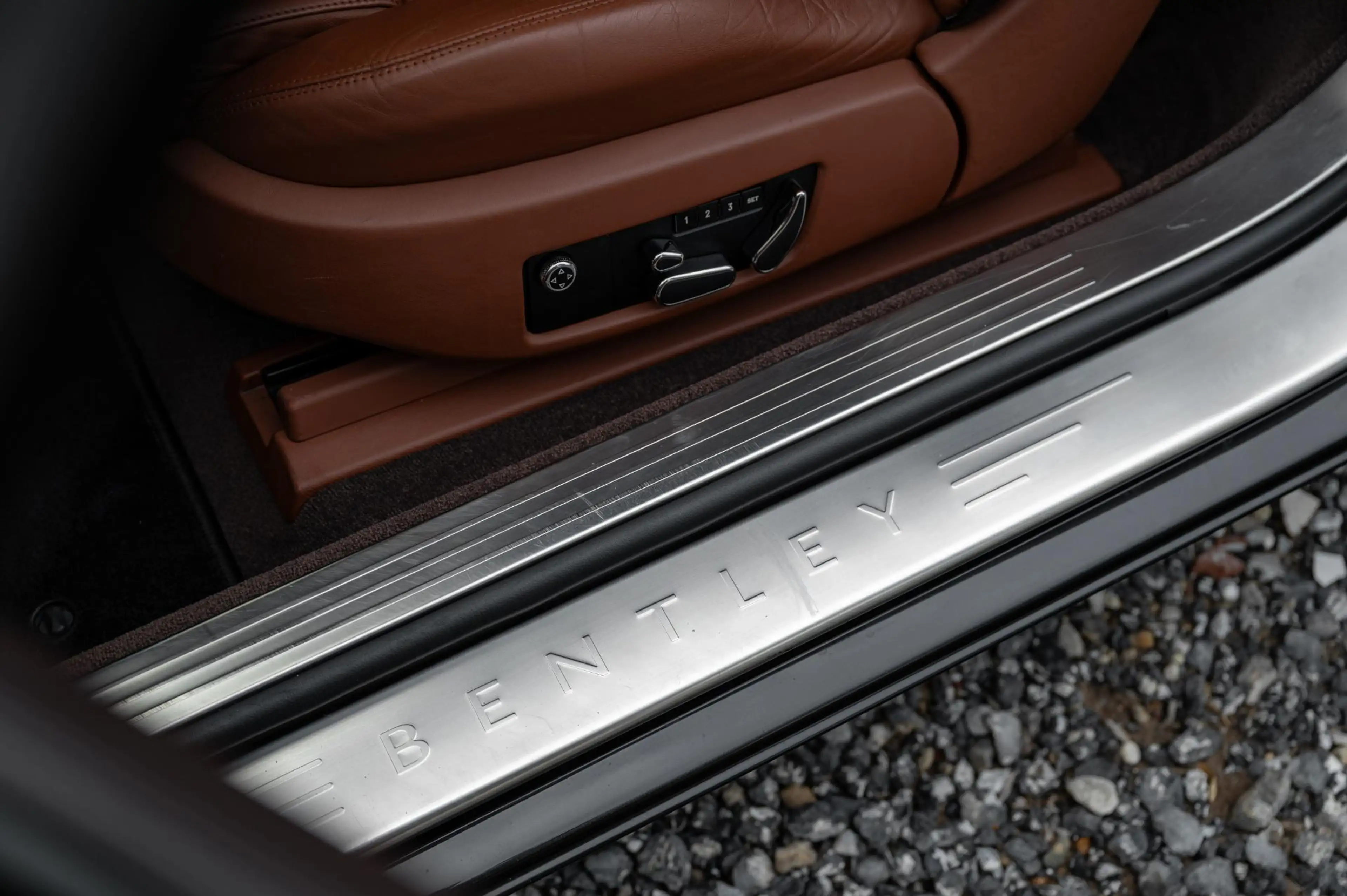Bentley Continental GT 6.0 W12 560pk | Zwart/Cognac | — photo 7