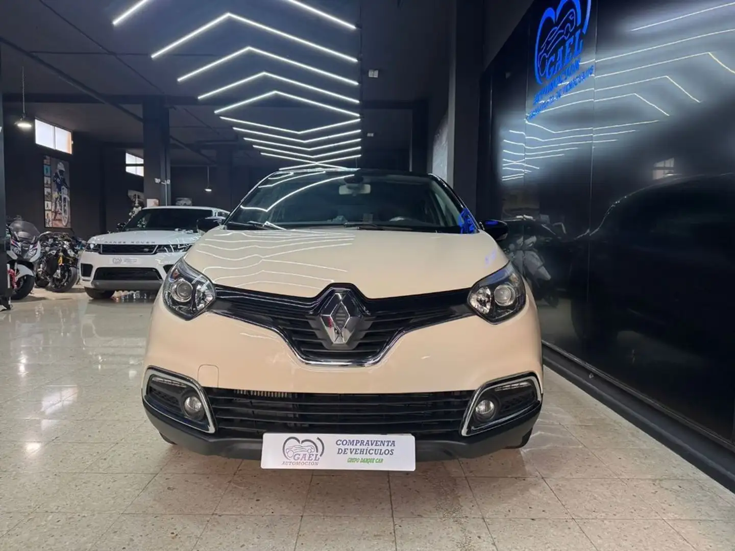 Renault Captur TCe Energy Xmod 120 Beige - 2