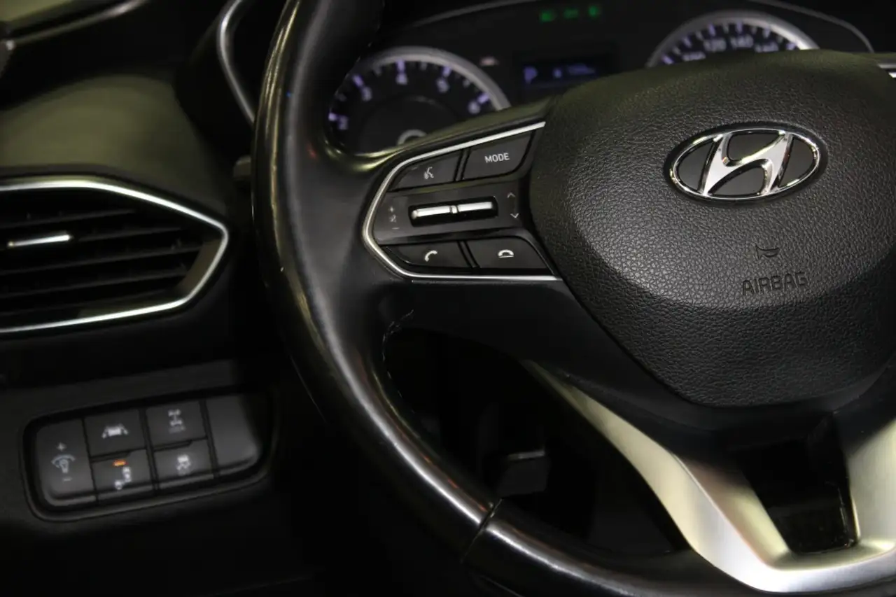 Hyundai SANTA FE снимка Hyundai SANTA FE