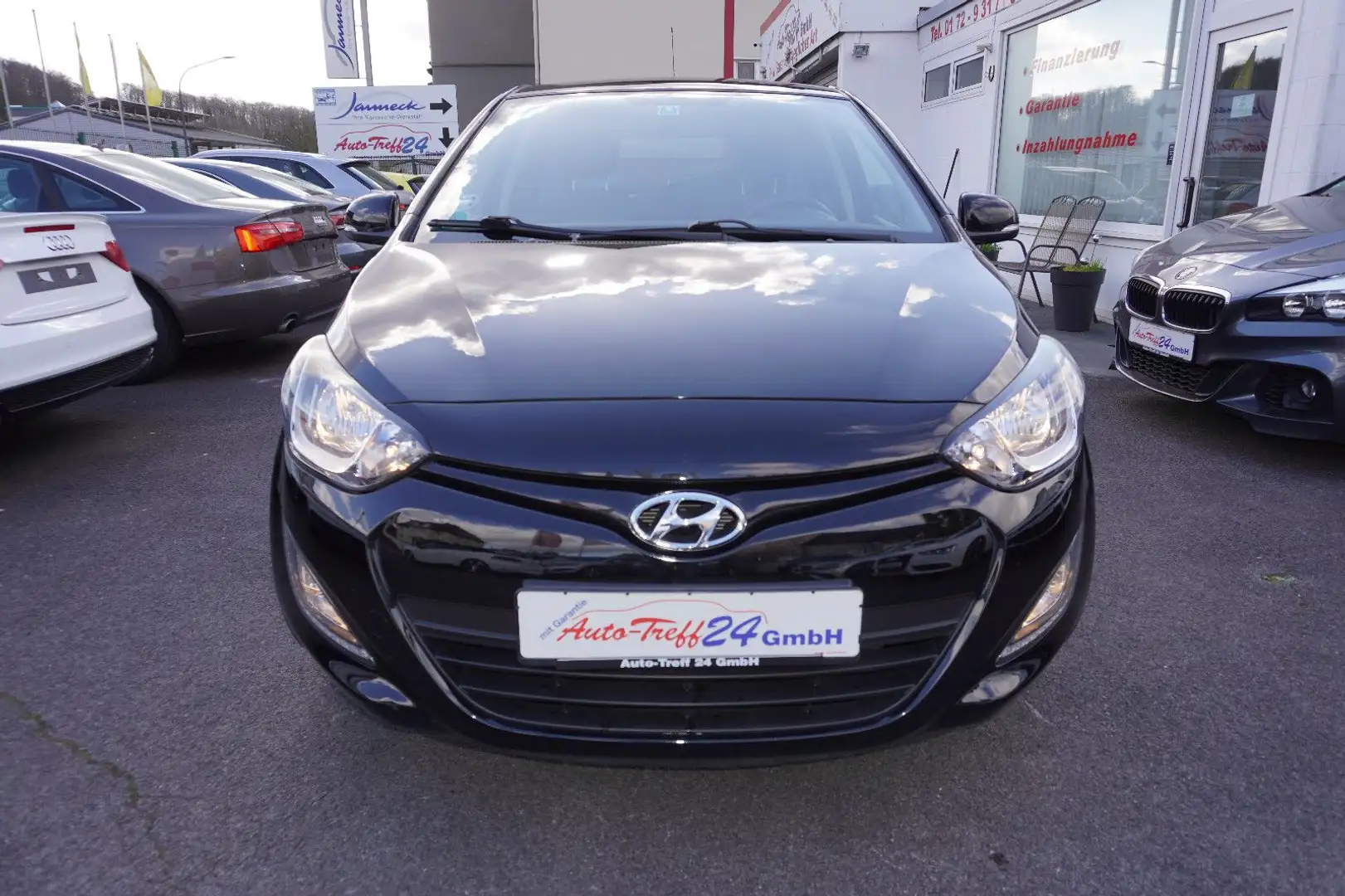 Hyundai i20 1.4 Style/Life Automatik*wenig KM*GARANTIE* Noir - 2