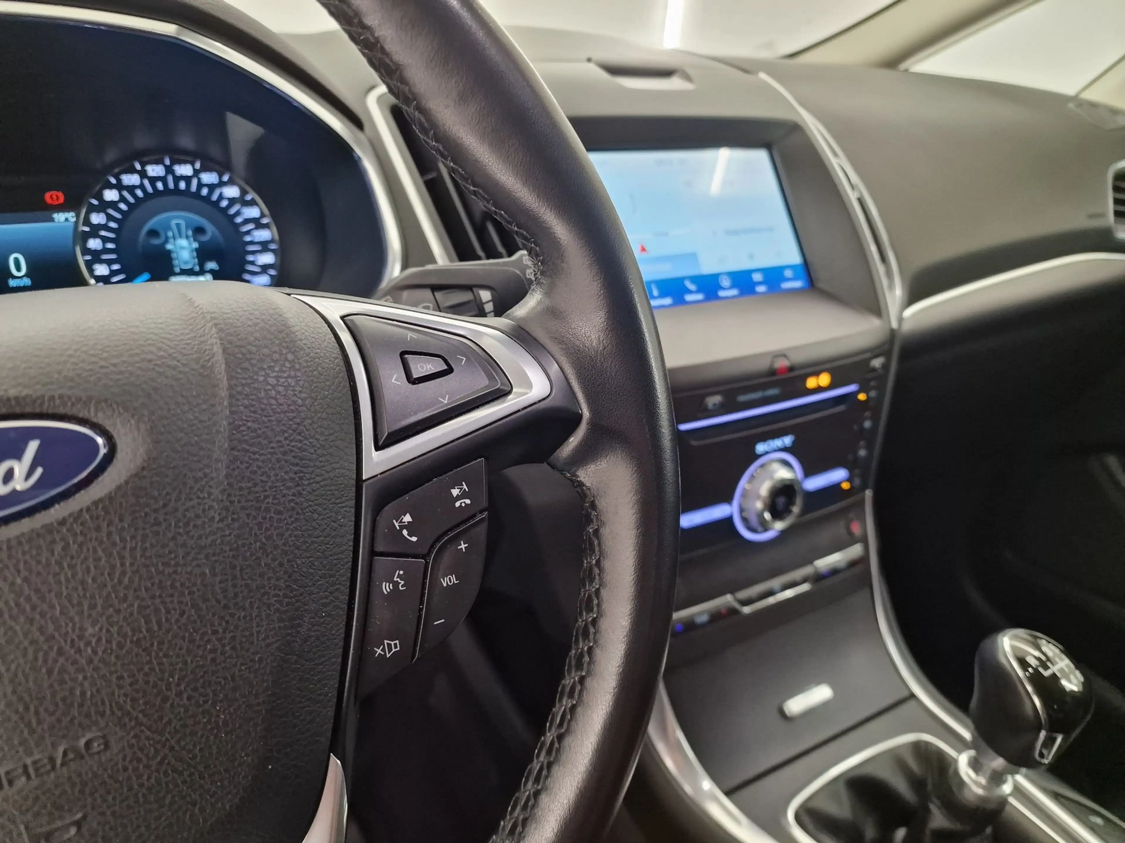 Ford S-Max TITANIUM 2.0TDCI 150PK+TAL VAN OPTIES — photo 13