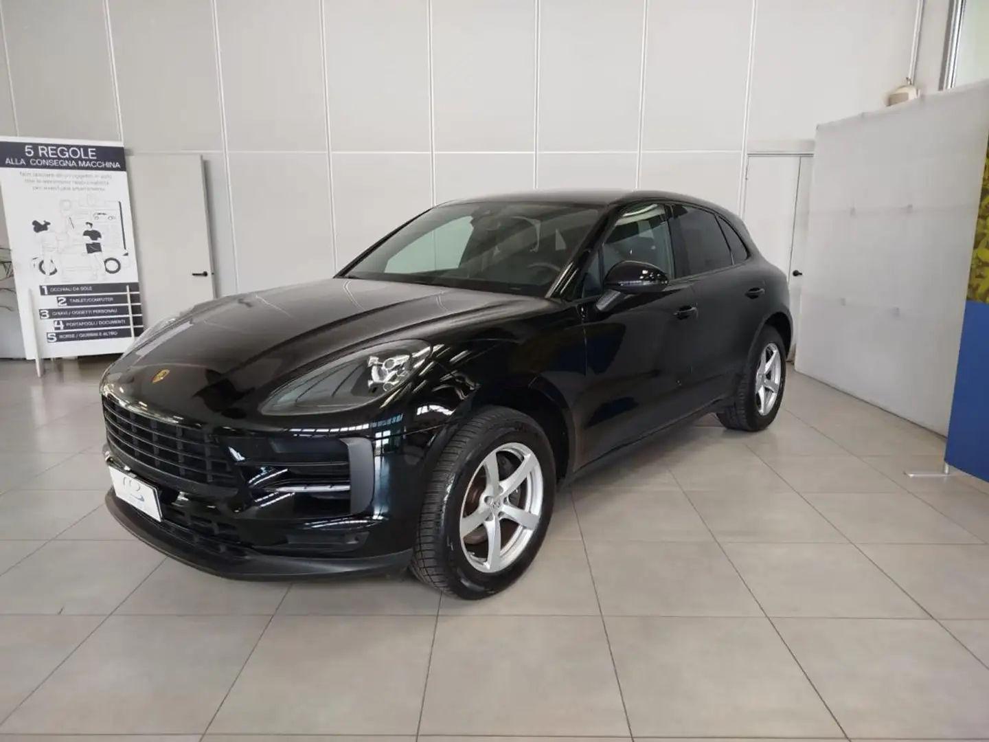 Porsche Macan 2.0 Nero - 2