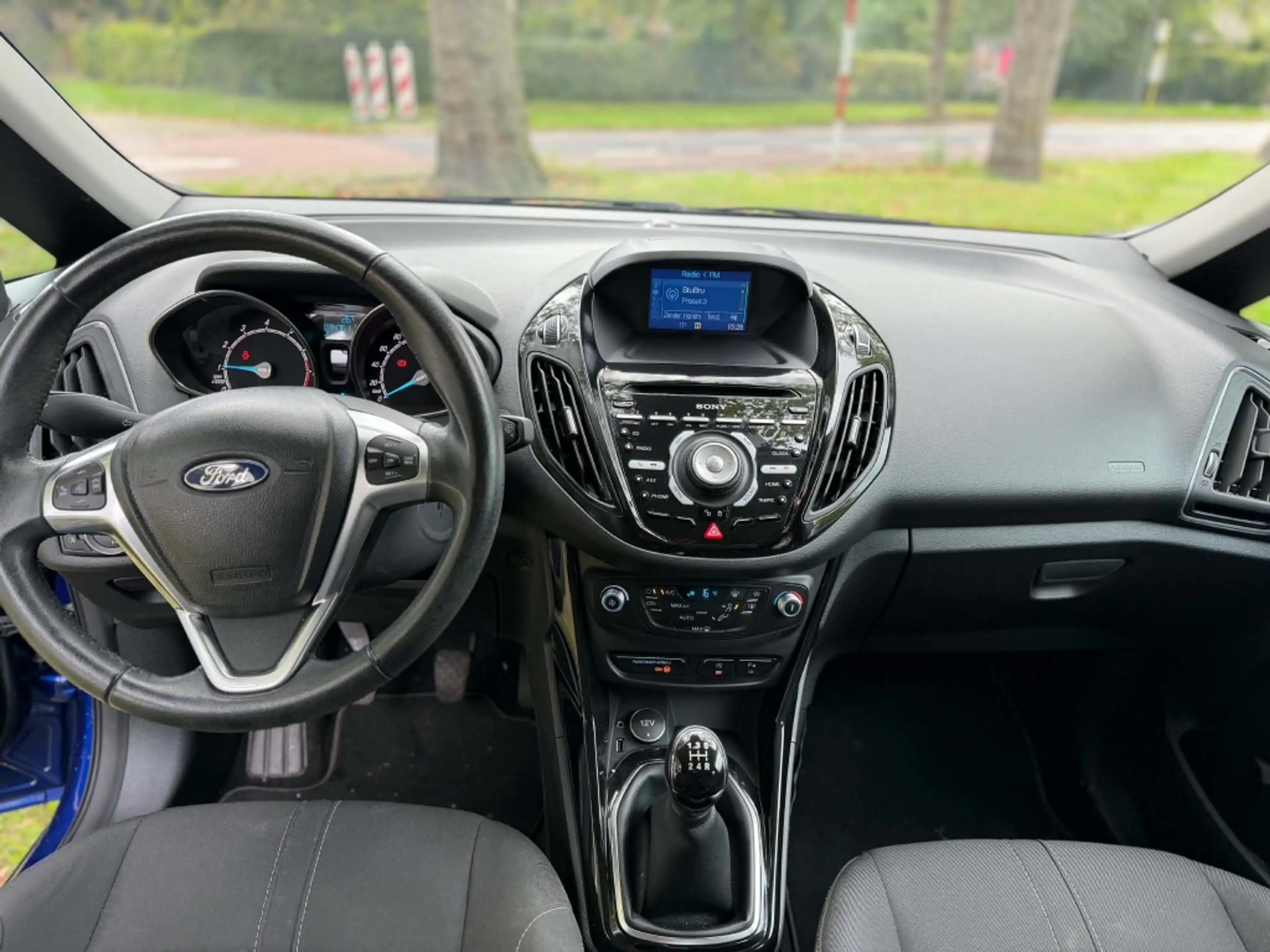 Ford B-Max 1.0 EcoBoost Titanium | Nieuwe APK — photo 13
