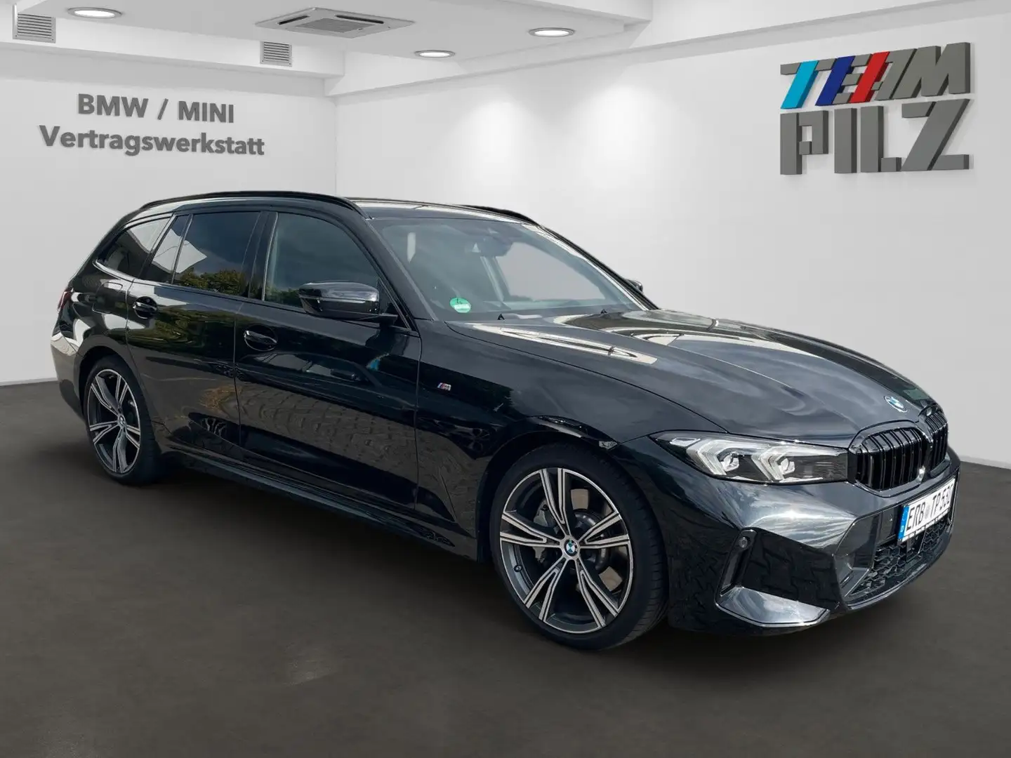 BMW 330 i xdrive M-Sport LED Navi LCI Kamera ACC AHK Schwarz - 2