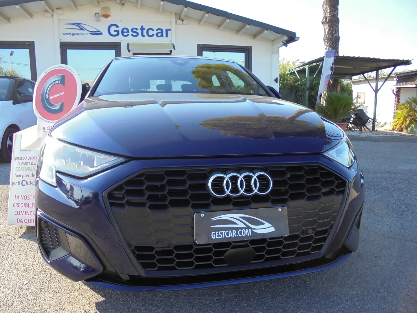 Audi A3 A3 Sportback 40 1.4 tfsi e Business s-tronic Blau - 2