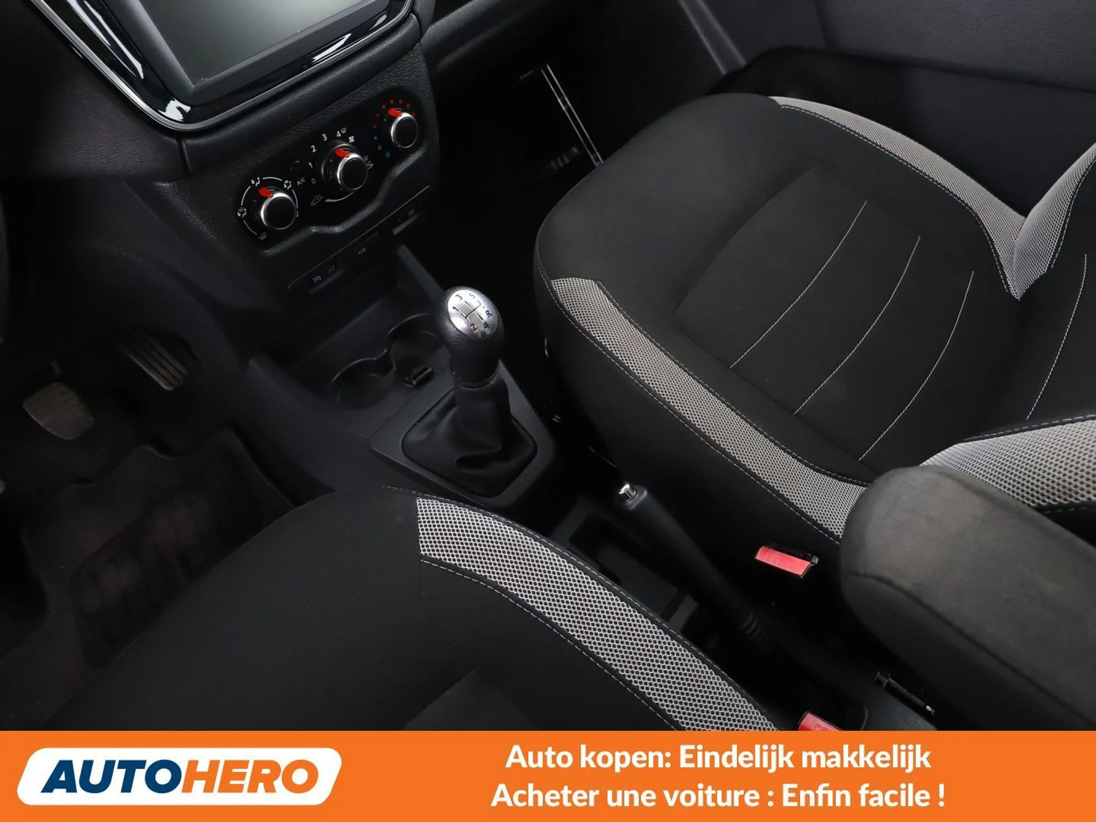 Dacia Dokker 1.6 SCe Comfort — photo 14