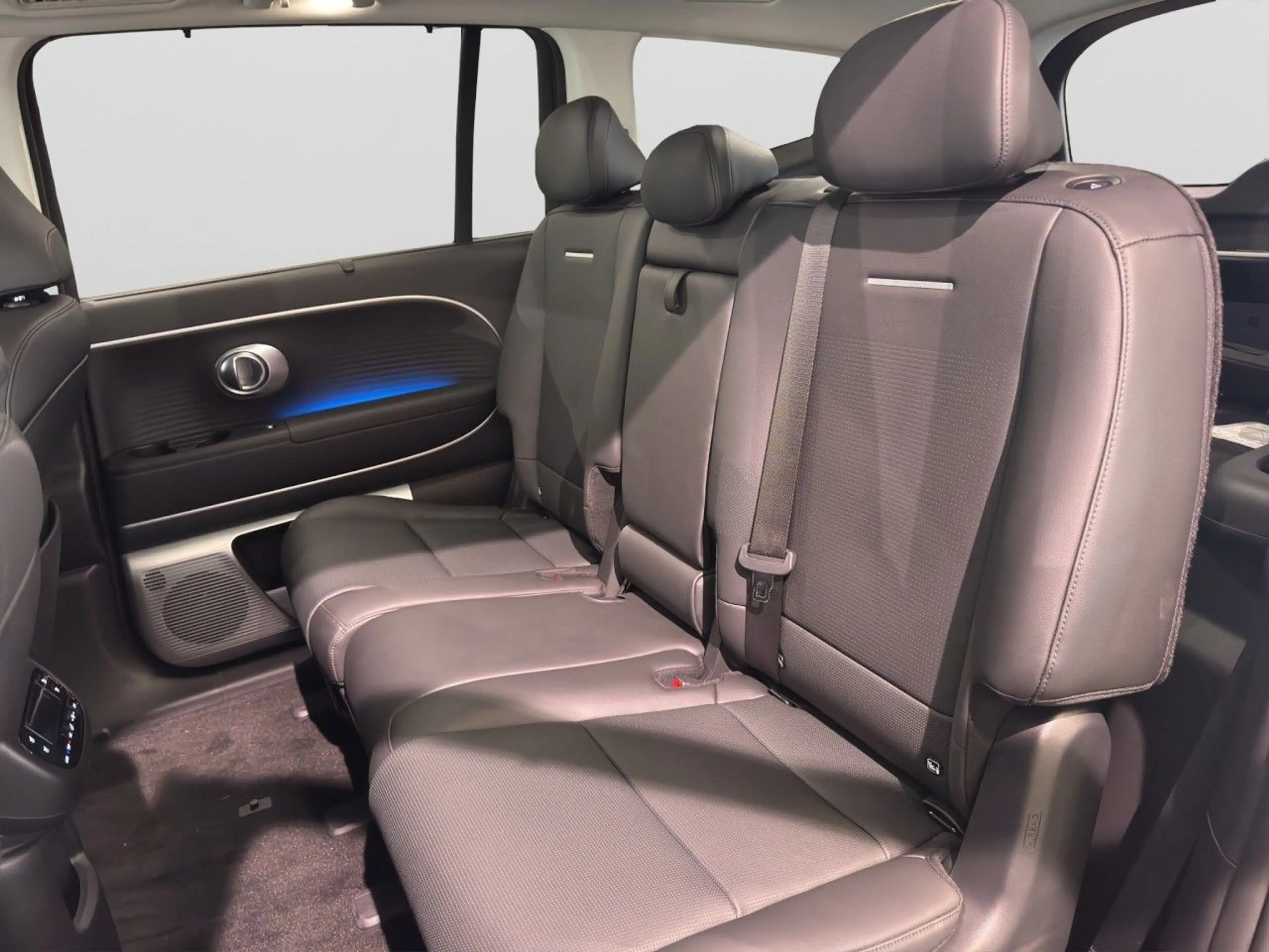 Hyundai IONIQ 9 TECHNIQ 7 SITZE INKL. Panorama-Glasdach! — photo 14
