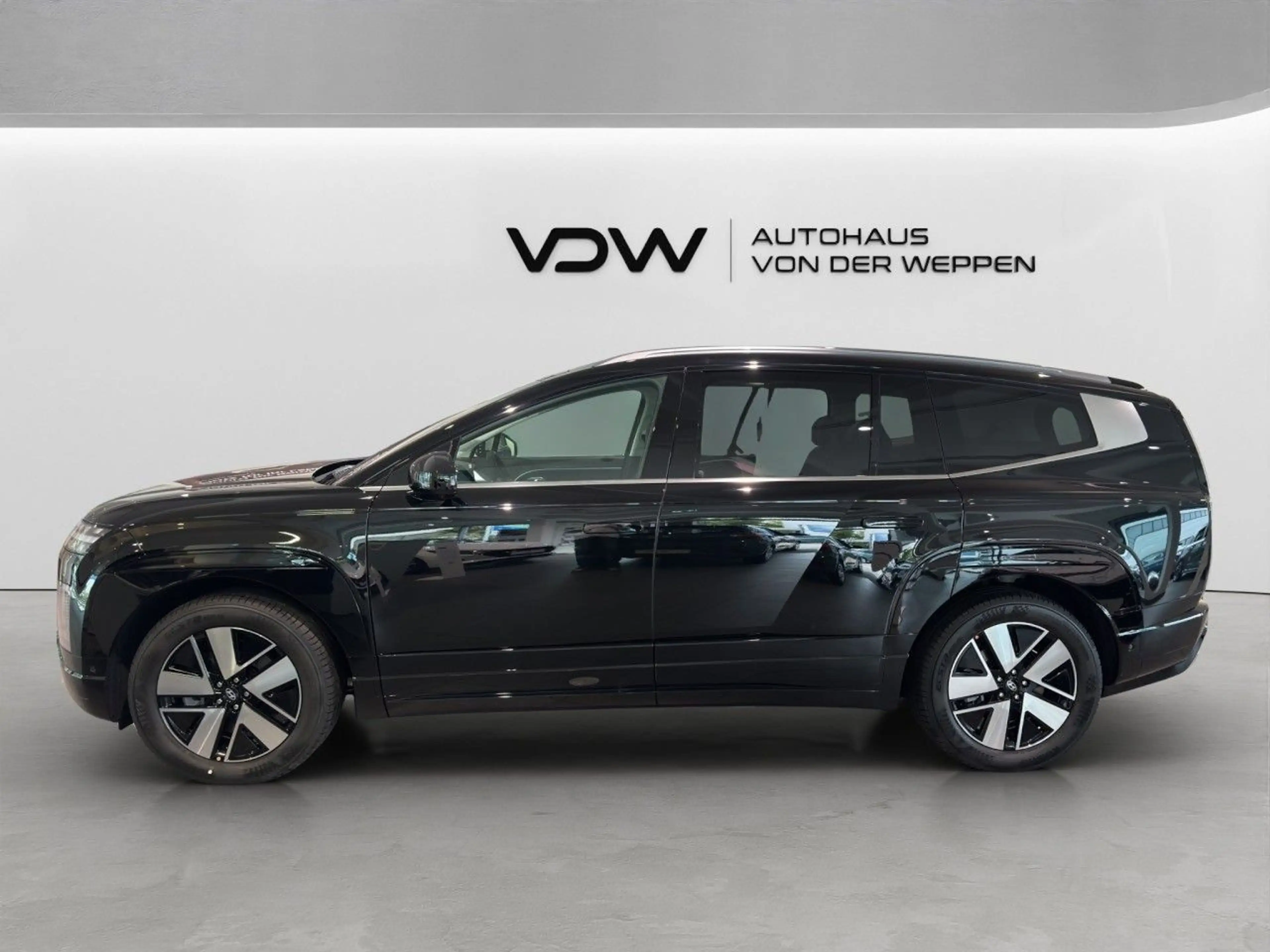 Hyundai IONIQ 9 TECHNIQ 7 SITZE INKL. Panorama-Glasdach! — photo 4