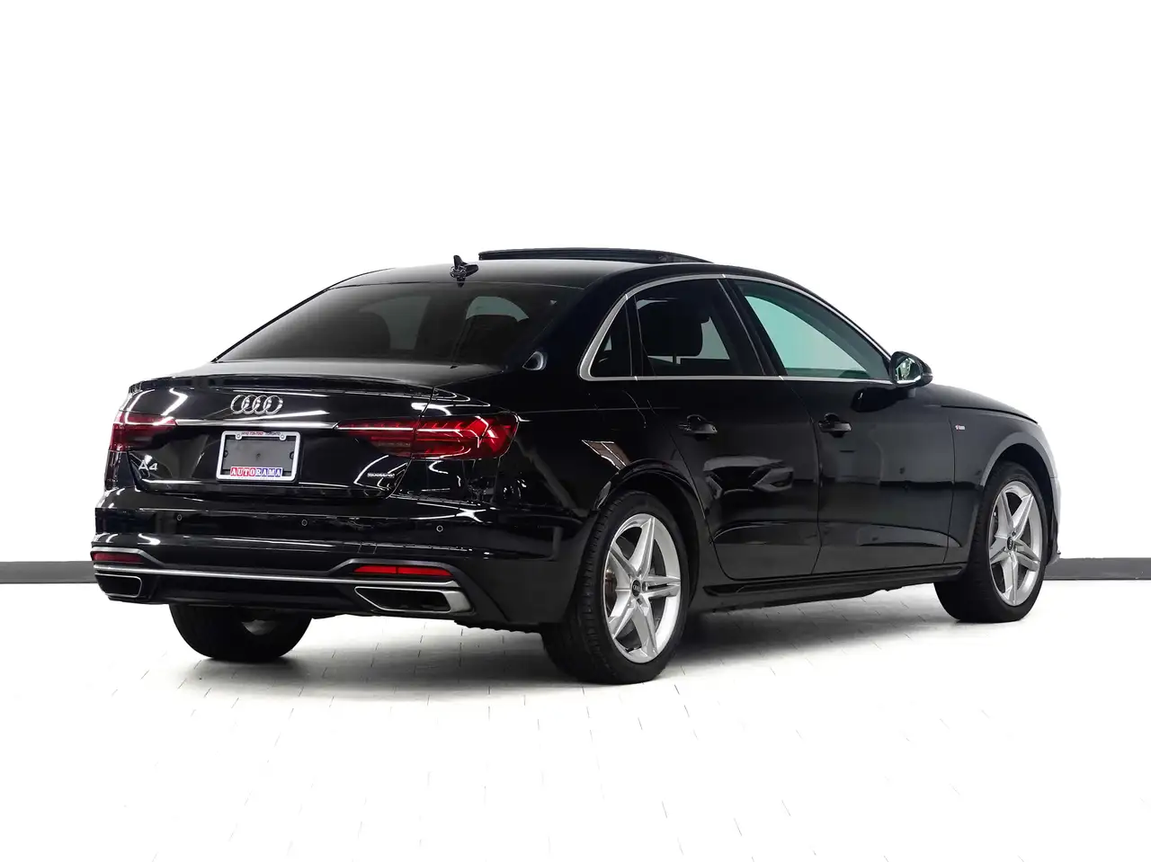 Audi A4 снимка Audi A4