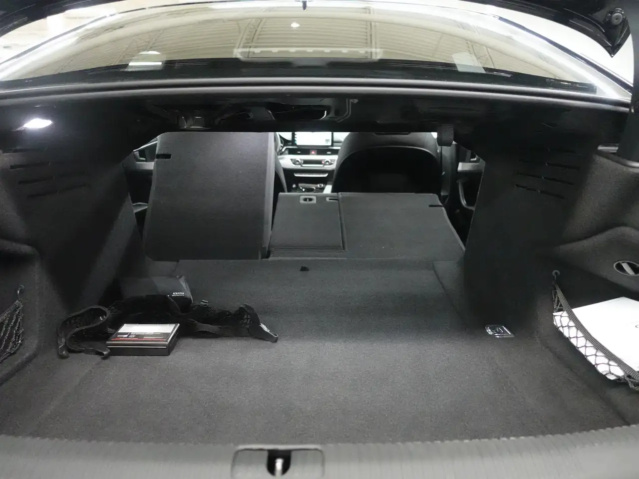 Audi A4 снимка Audi A4