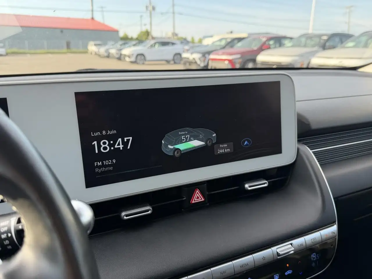 Hyundai IONIQ 5 снимка Hyundai IONIQ 5
