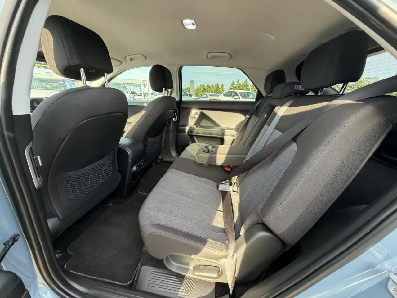 Hyundai IONIQ 5 снимка Hyundai IONIQ 5