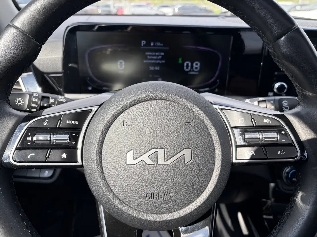 Kia Seltos снимка Kia Seltos