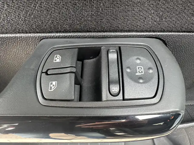 Opel Corsa view 11
