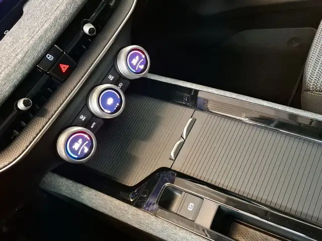Skoda Superb view 11