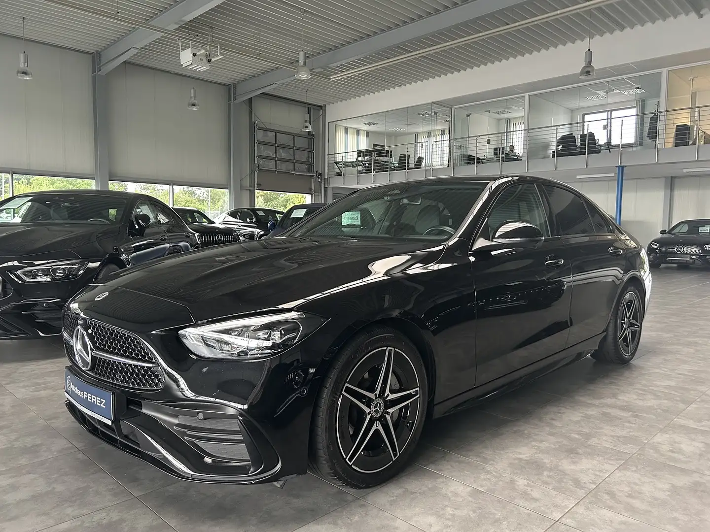 Mercedes-Benz C 200 d AMG DISTRONIC-NIGHT-360°-LENKRADHEIZUNG! Noir - 2