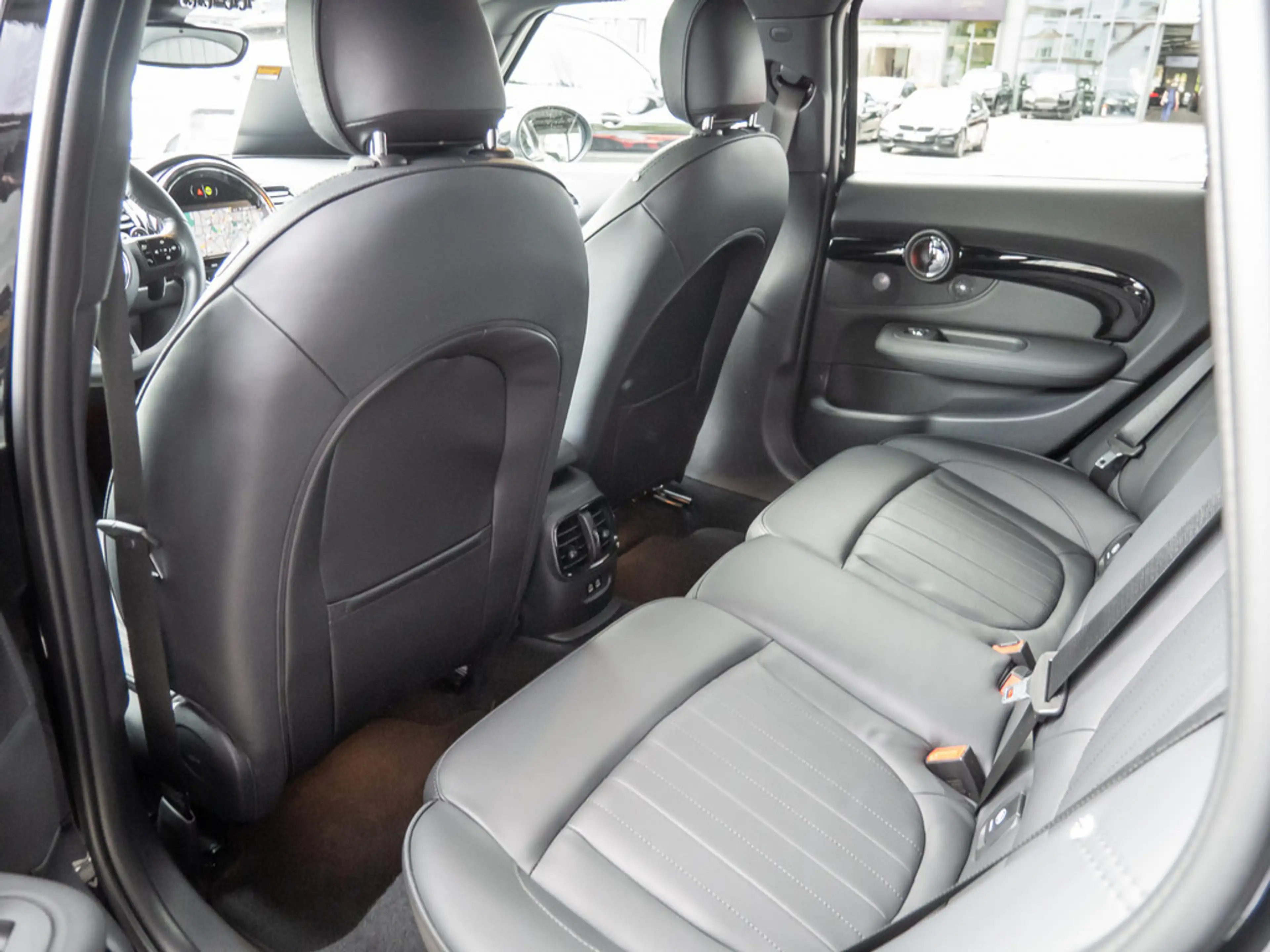 MINI Cooper S Clubman — photo 8
