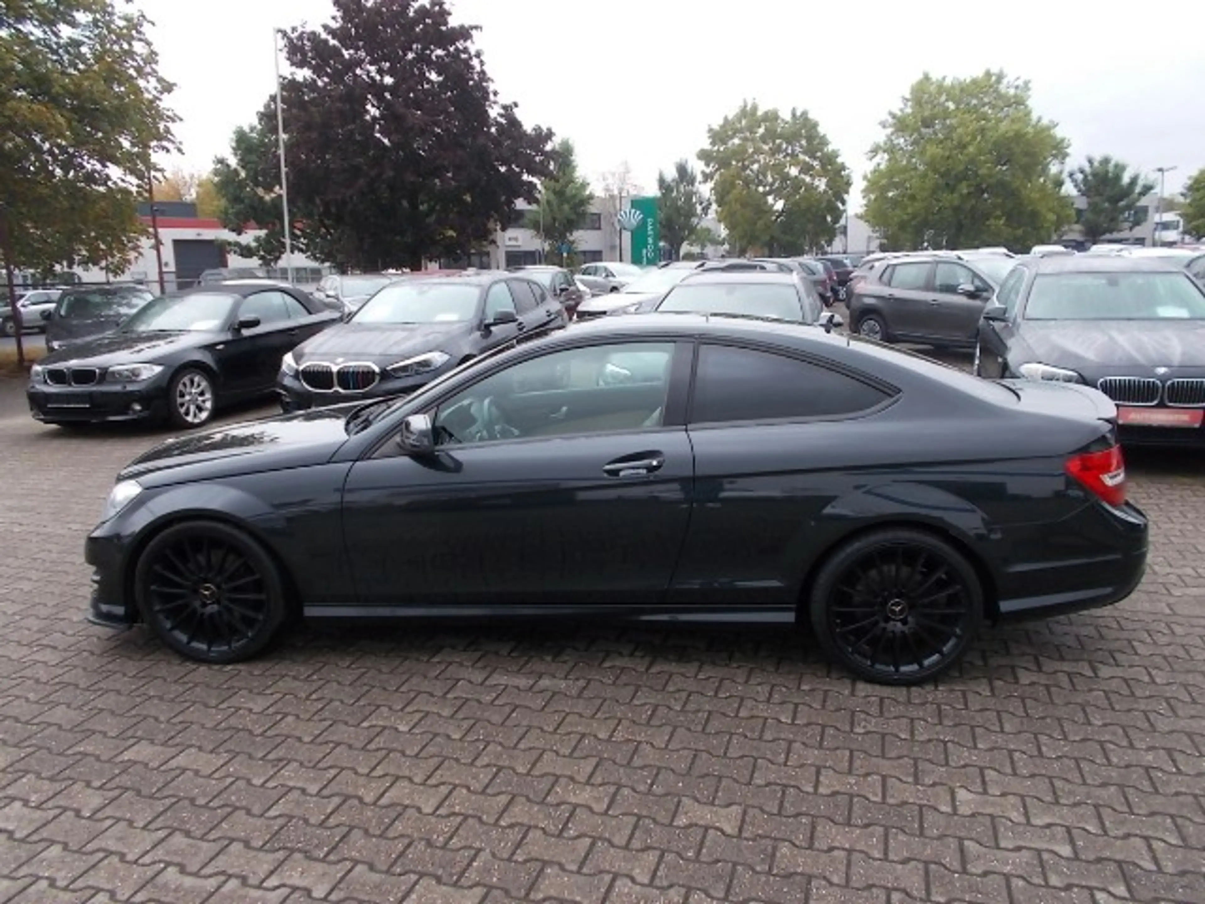 Mercedes-Benz C 350 Coupe, PanoSD, Leder, Navi, Alu19", zus. AluWR — photo 8