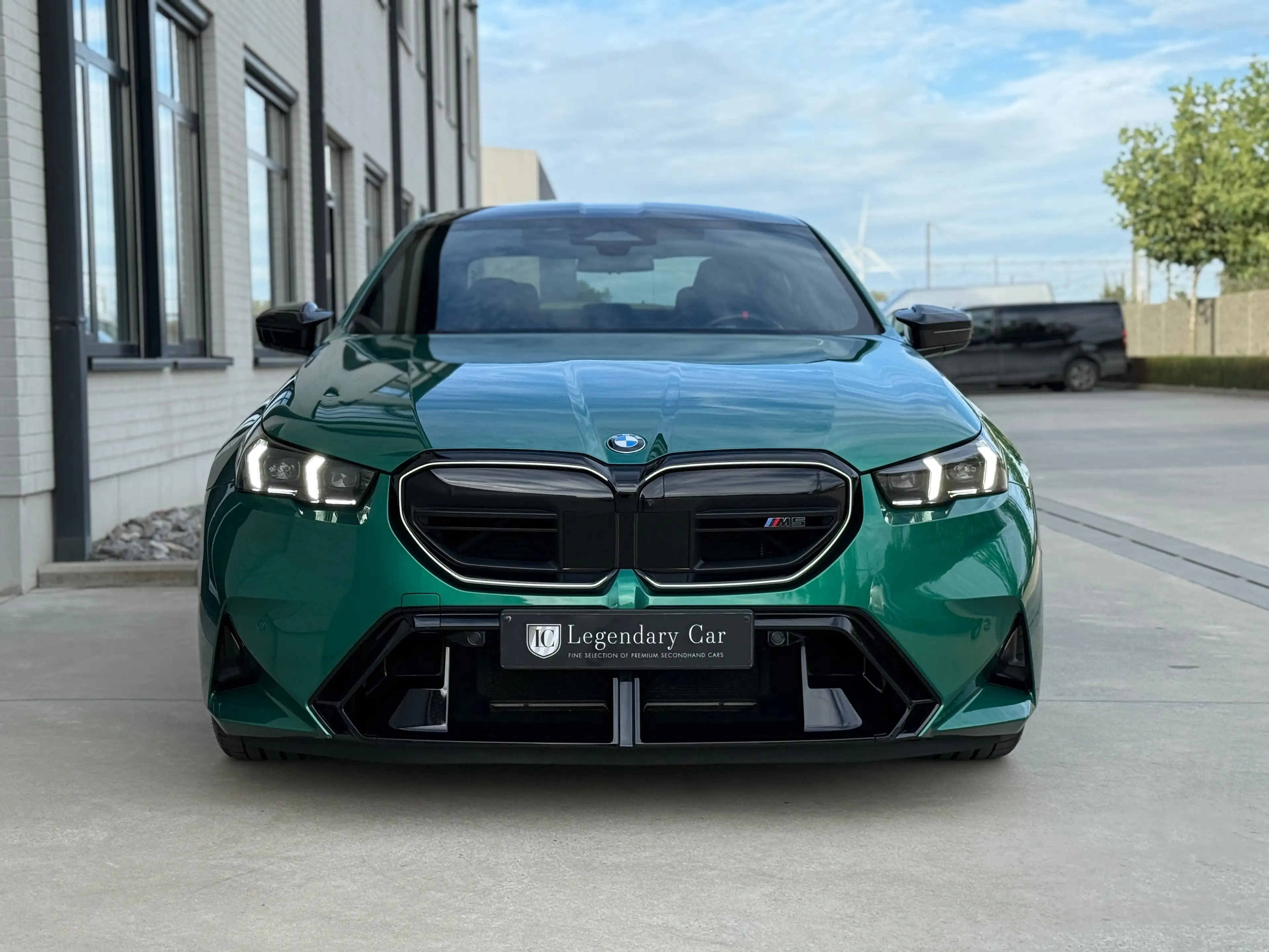 BMW M5 M5 PHEV 4.4 AS VAT " REFUNDABLE / TVA DEDUCTIBLE " — photo 6