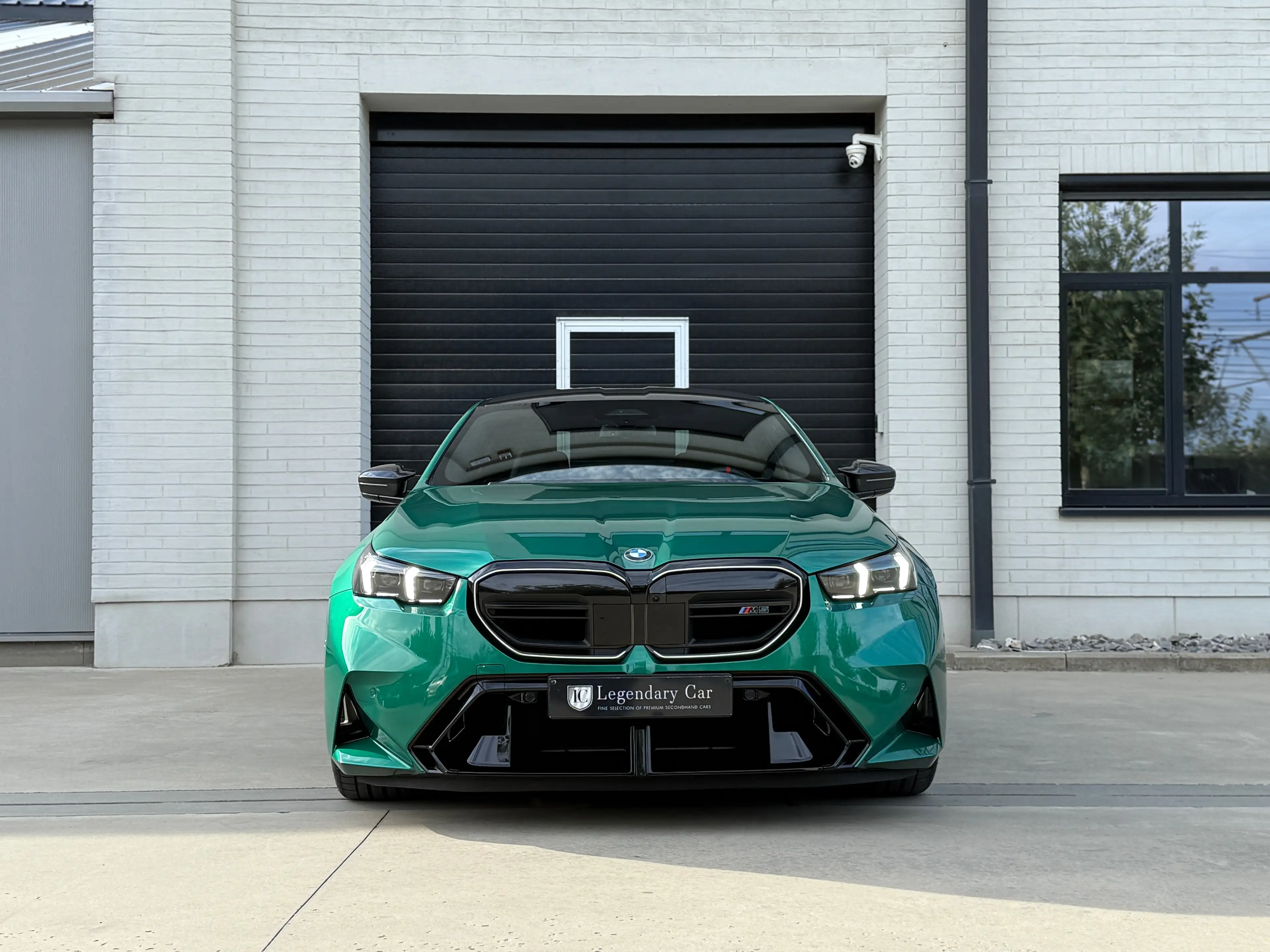 BMW M5 M5 PHEV 4.4 AS VAT " REFUNDABLE / TVA DEDUCTIBLE " — photo 4