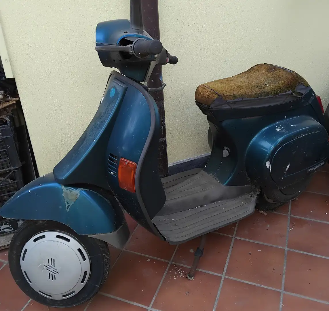 Vespa 50 Verde - 2