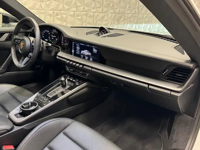 Porsche 911 Carrera S Ansicht 11