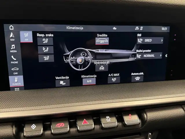 Porsche 911 Carrera S Ansicht 24