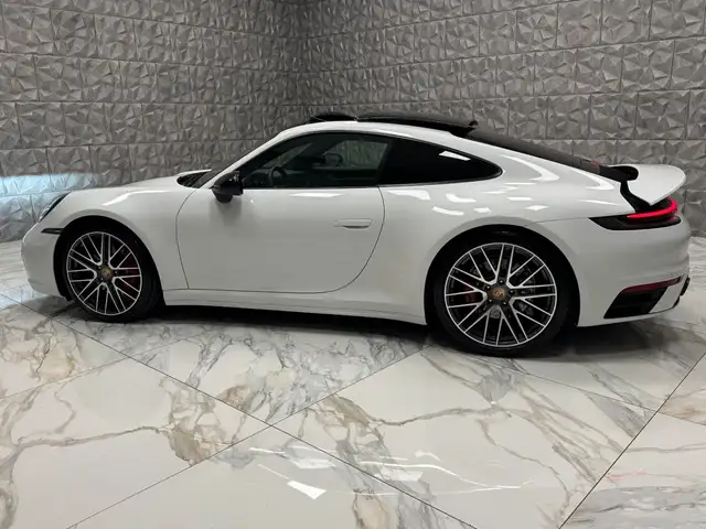 Porsche 911 Carrera S Ansicht 4