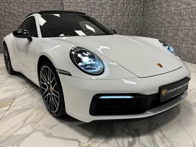 Porsche 911 Carrera S Ansicht 2
