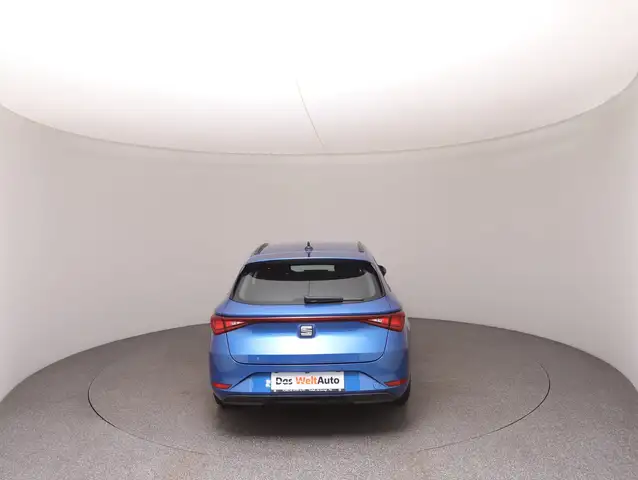 Seat Leon Leon view 5