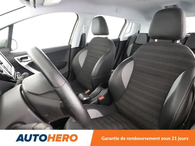 Peugeot 2008 view 10