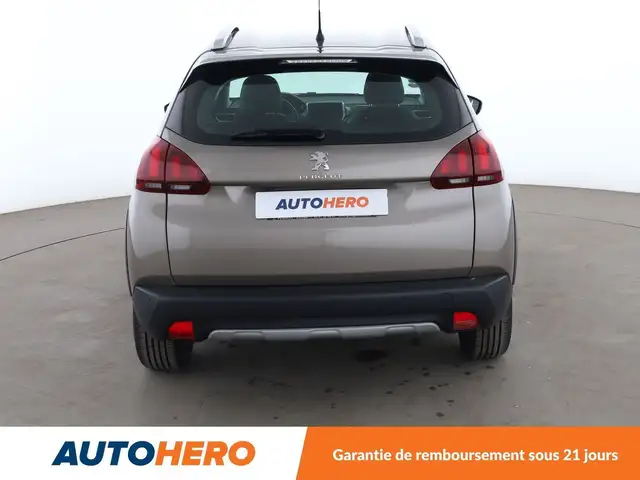 Peugeot 2008 view 5