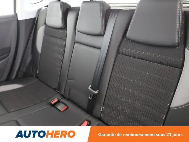 Peugeot 2008 view 14