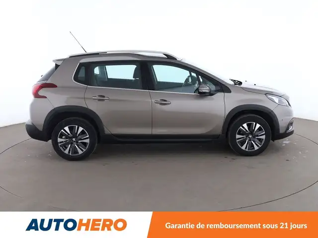 Peugeot 2008 view 7