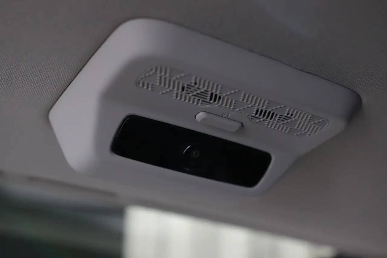 Kia Carnival снимка Kia Carnival