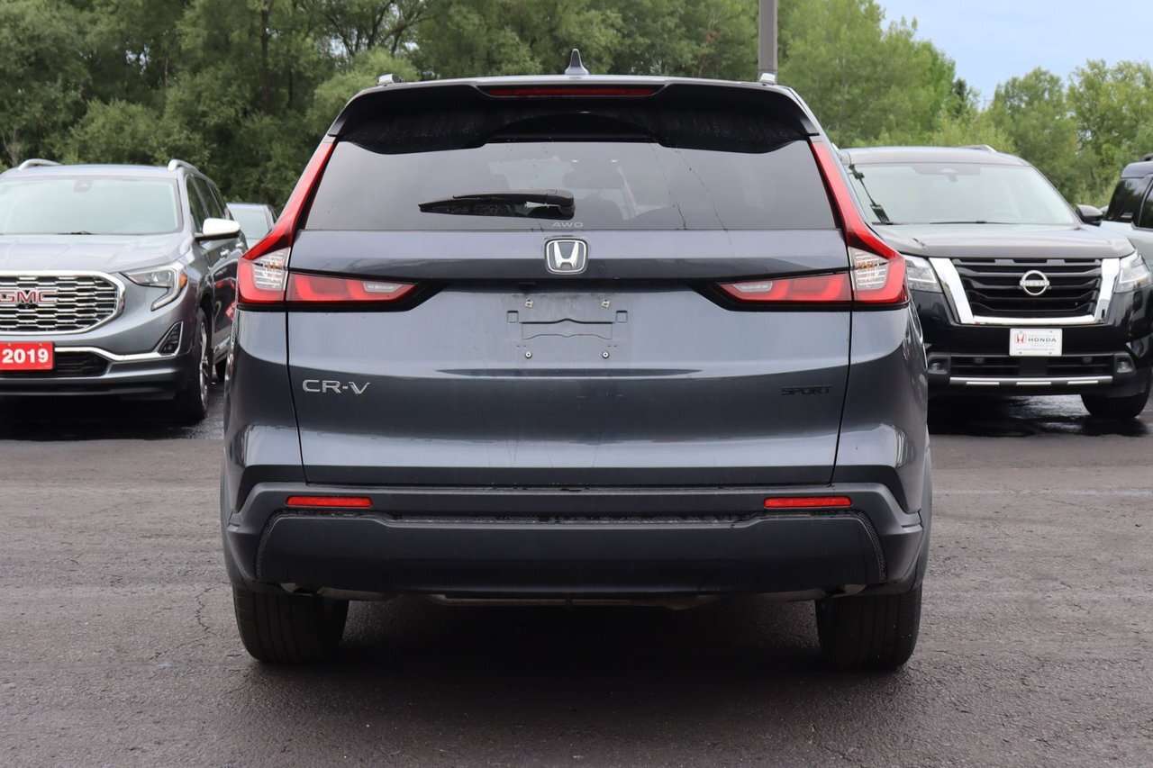 2025 Honda CR-V Sport Plenty of passenger and cargo space | Comfor — снимка 1