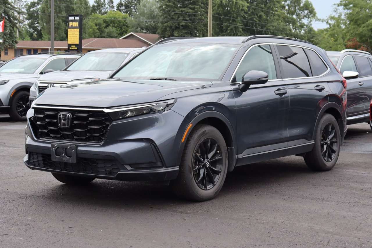 2025 Honda CR-V Sport Plenty of passenger and cargo space | Comfor