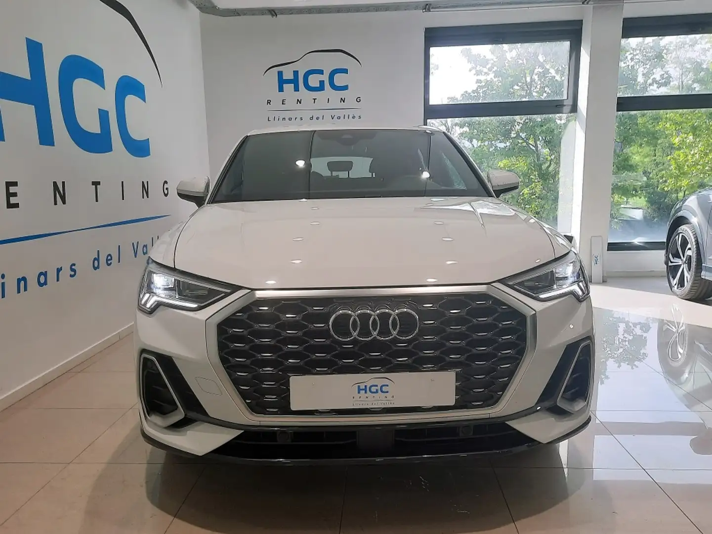 Audi Q3 Sportback 35 TDI S line S tronic Biały - 2