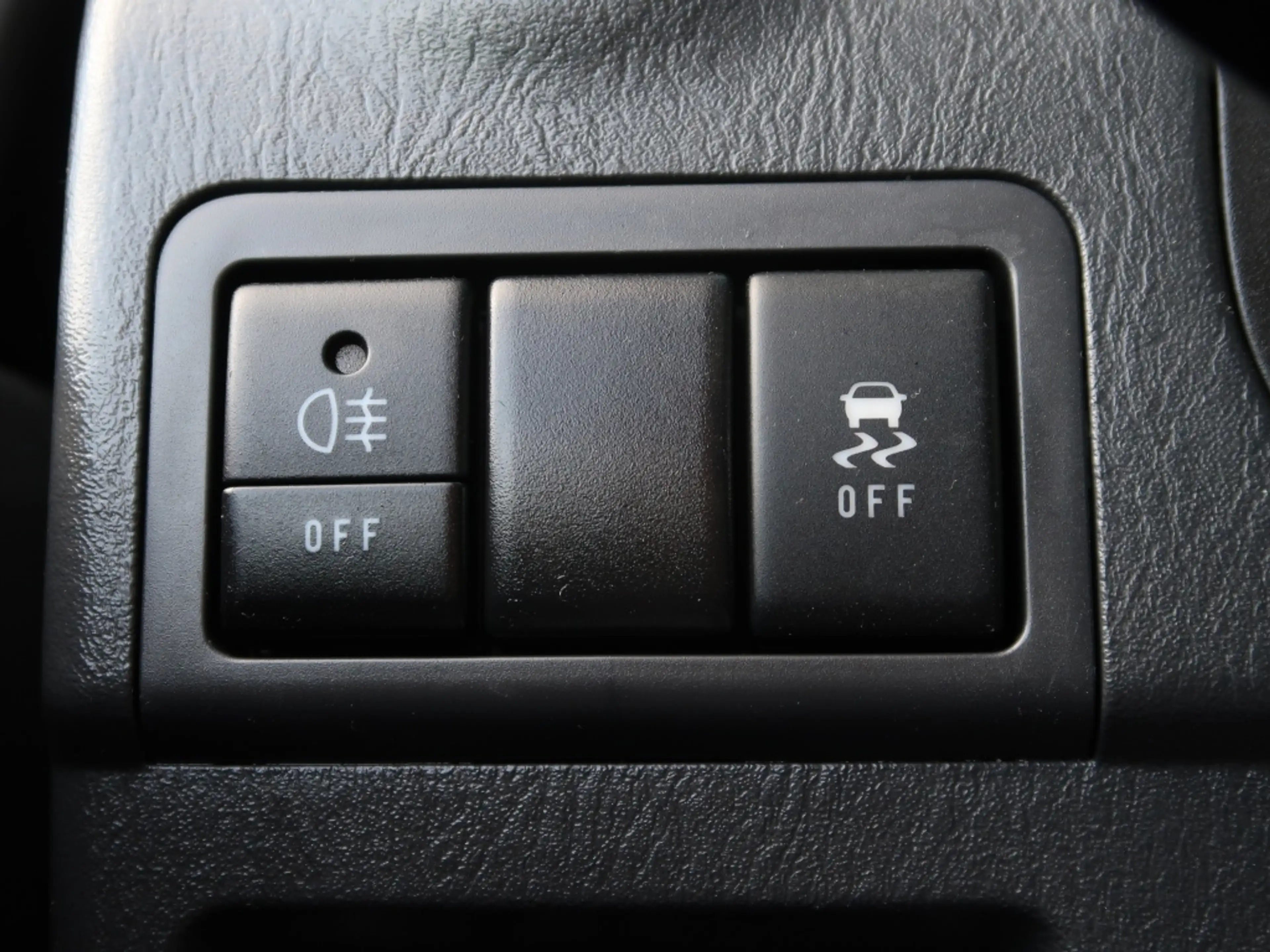 Suzuki Jimny 1.3 Exclusive / Automaat / 4x4 — photo 12