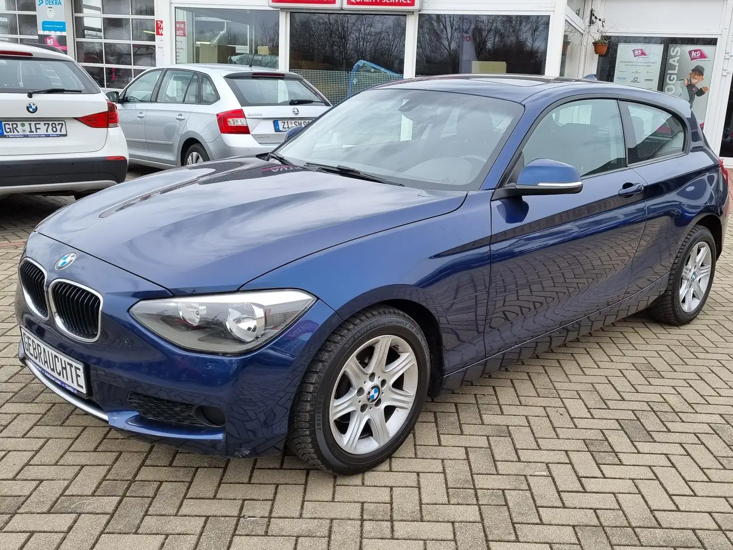 BMW 114 Sportline /KLIMA/BC/LMF/TFL/MAL/RS/SERVO/PANO/NSW/ Bleu - 2