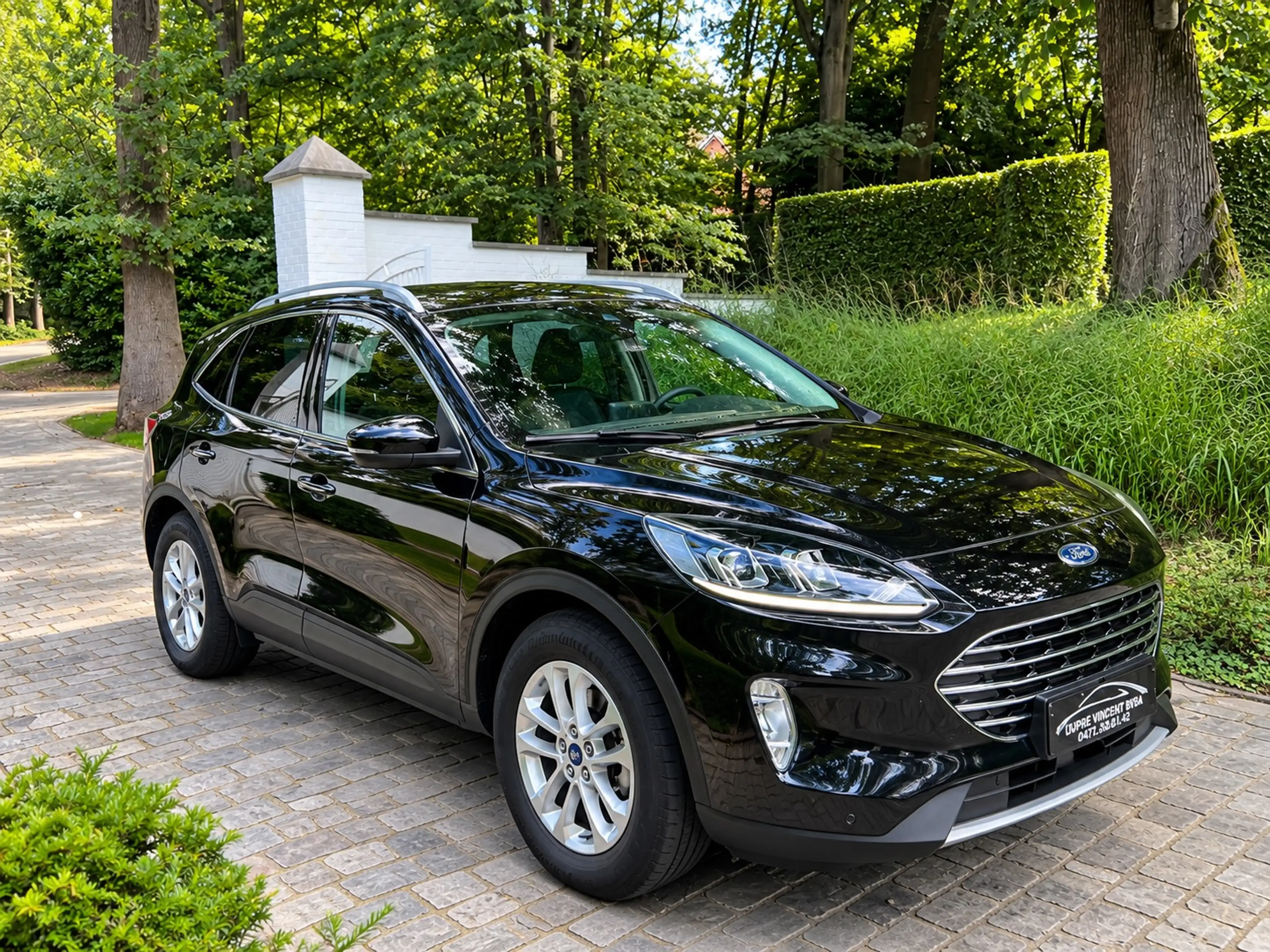 Ford Kuga Kuga PHEV 2.5 EcoBoost FWD Titanium — photo 4