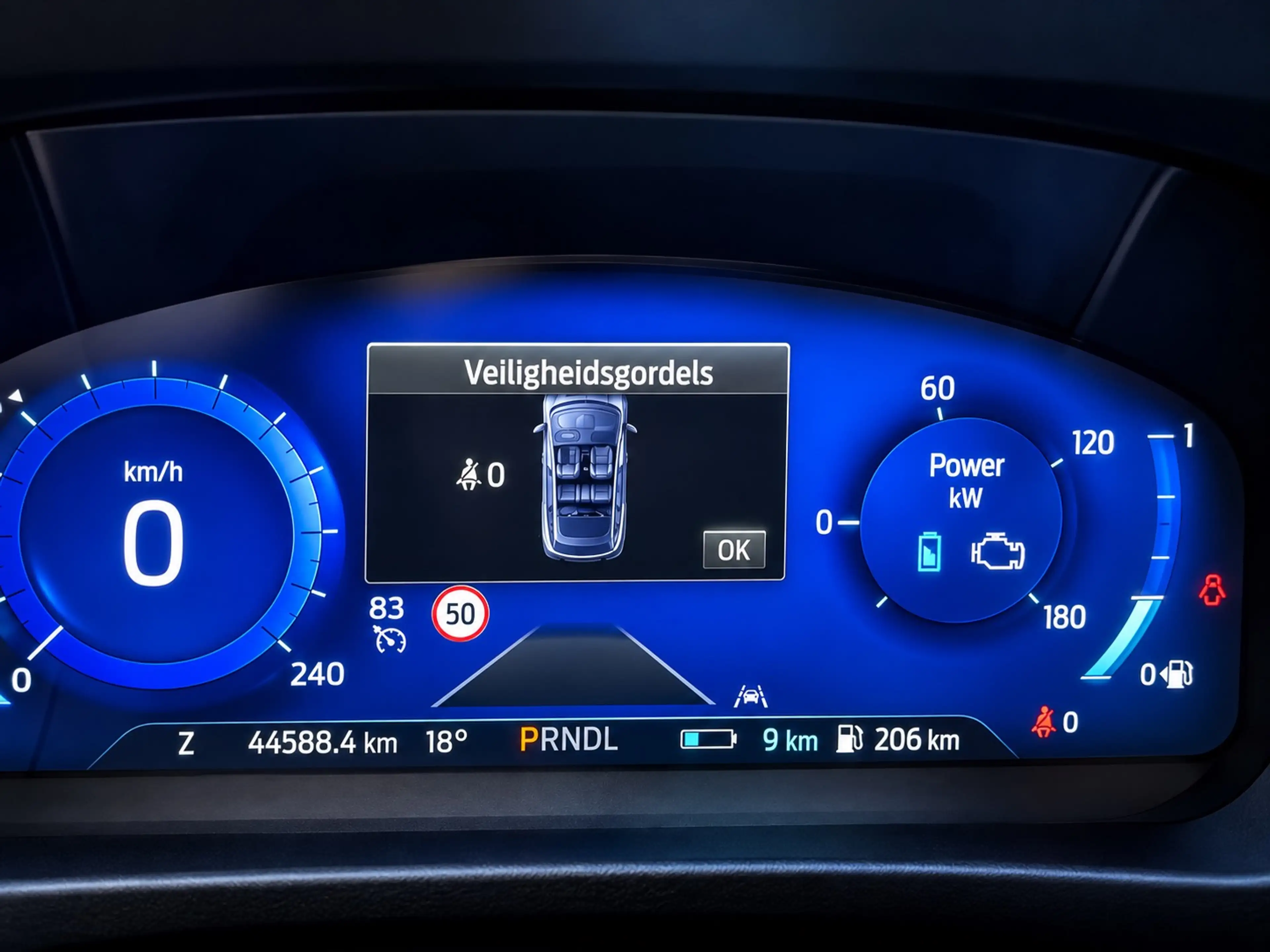 Ford Kuga Kuga PHEV 2.5 EcoBoost FWD Titanium — photo 13