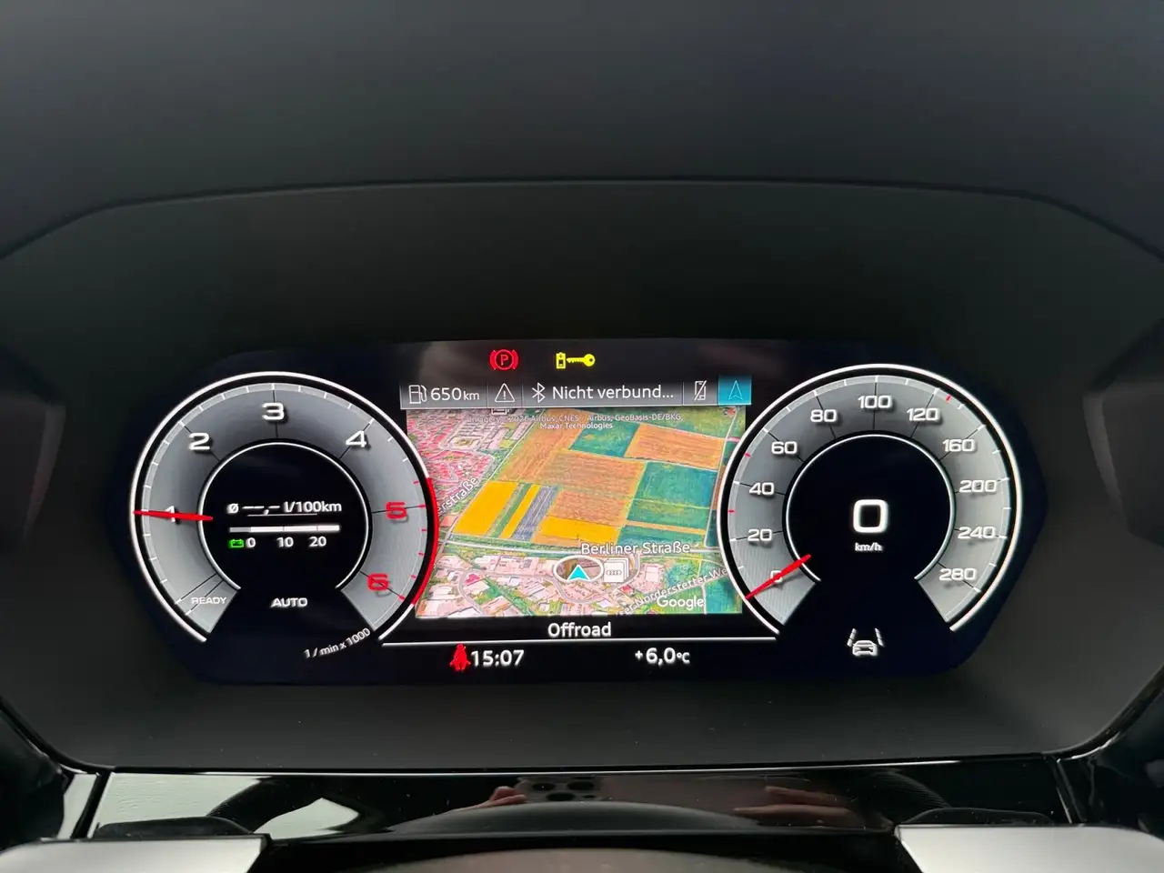 Audi A3 Sportback 35 2.0 TDI S-line Pano ACC AHK Navi Mat 13