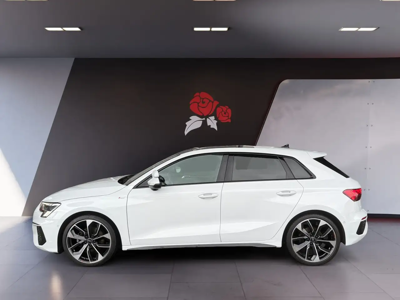 Audi A3 Sportback 35 2.0 TDI S-line Pano ACC AHK Navi Mat 3