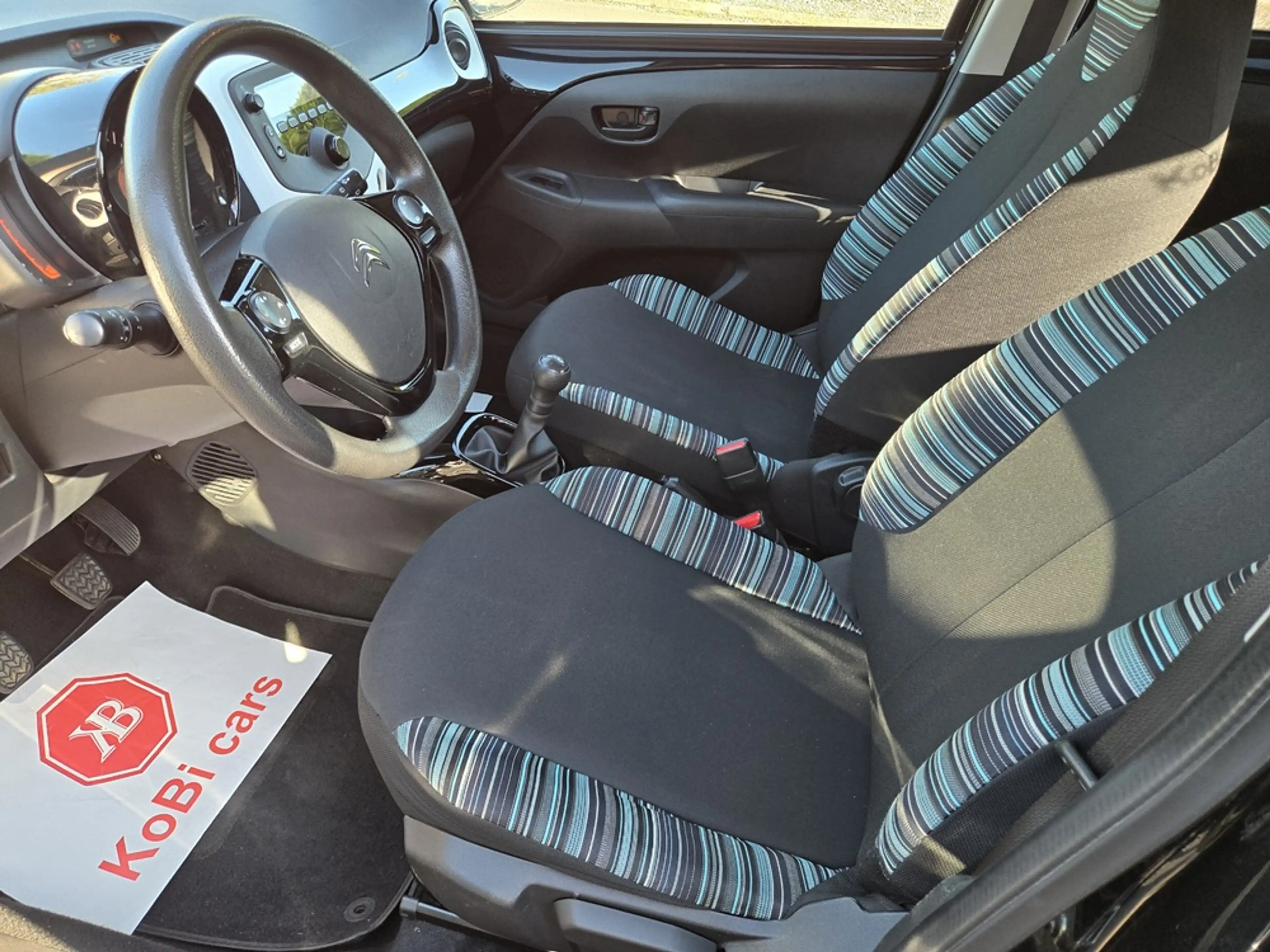 Citroen C1 C1 1.0 VTi Shine — photo 10