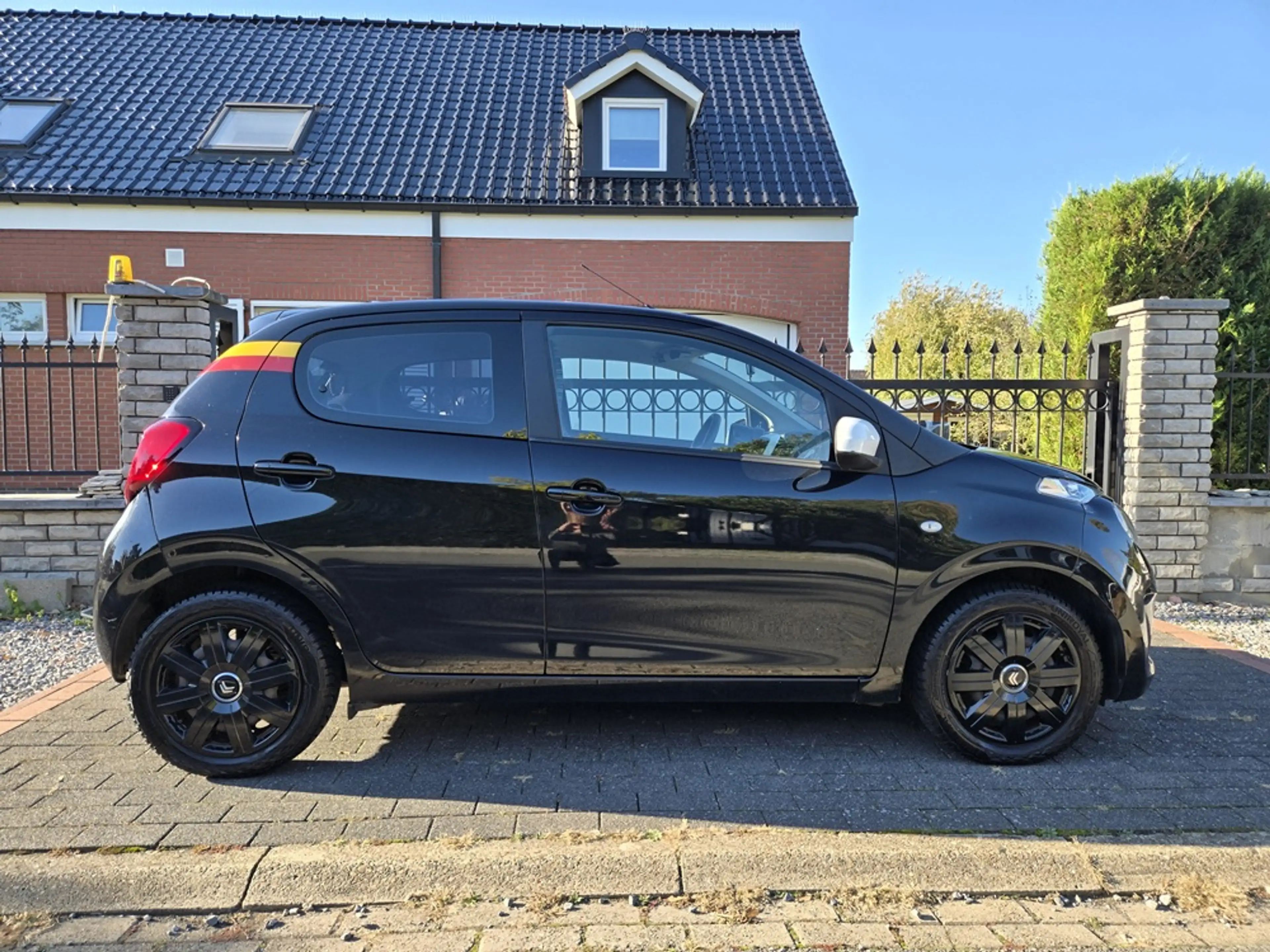 Citroen C1 C1 1.0 VTi Shine — photo 7